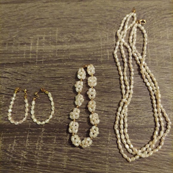 Pearl Jewelry Set - Picture 1 of 6